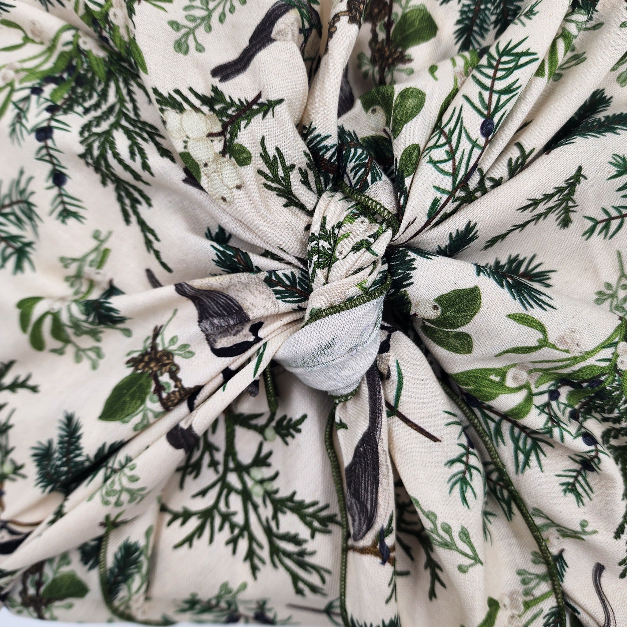 Nadarrach Beathe Coille - Furoshiki Gift Wrap