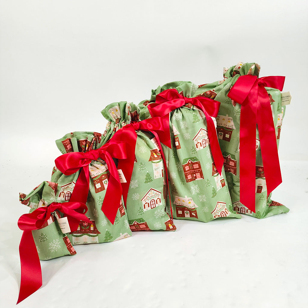 Folk Julandsby (Reusable Gift Bag Set)