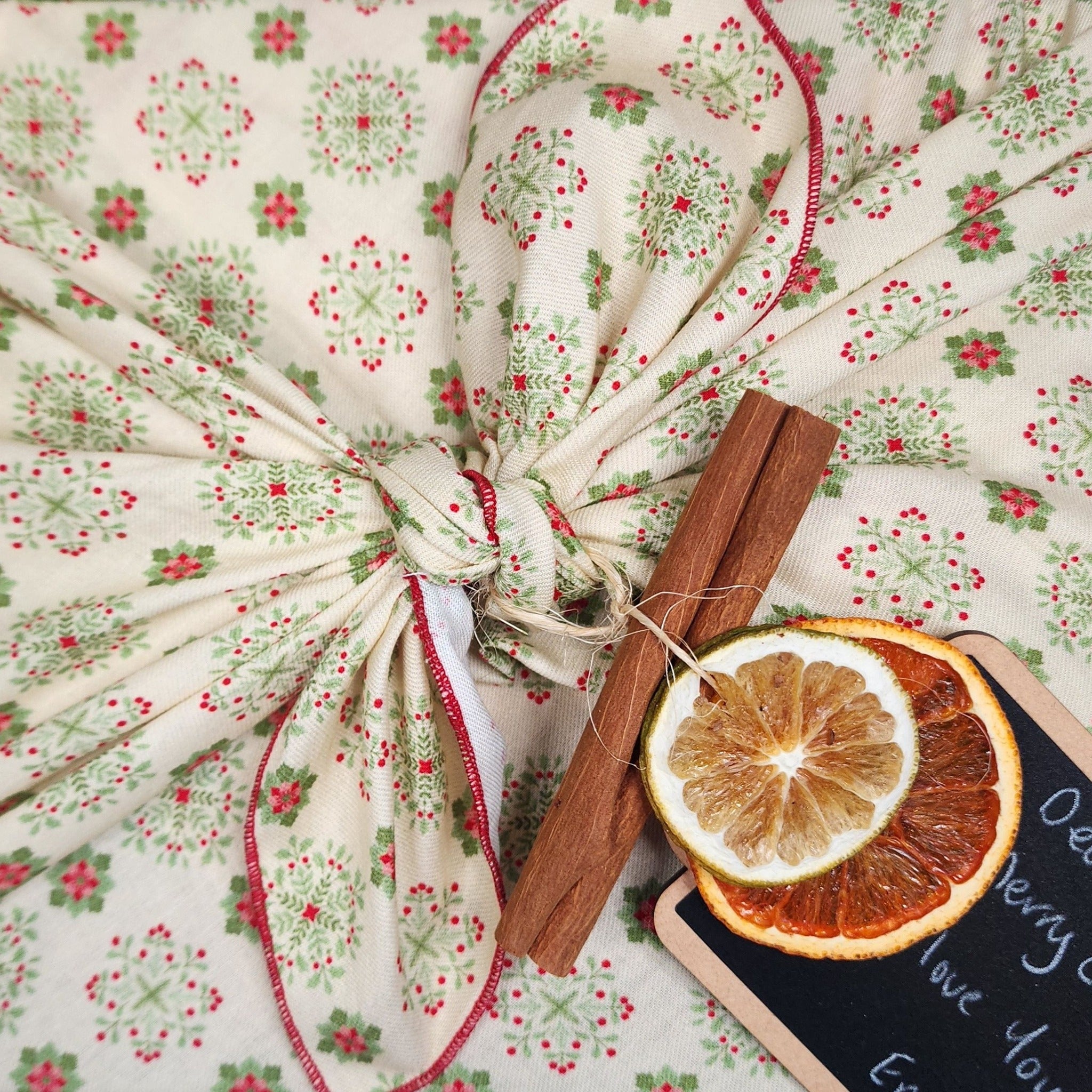 Folk Blomsterkunst - Furoshiki Gift Wrap